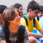 Mudar de escola no meio do ano letivo não é uma tarefa fácil 